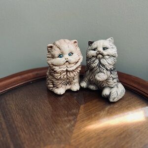 Meowy Christmas! Vintage Ceramic Persian Cat Figurines